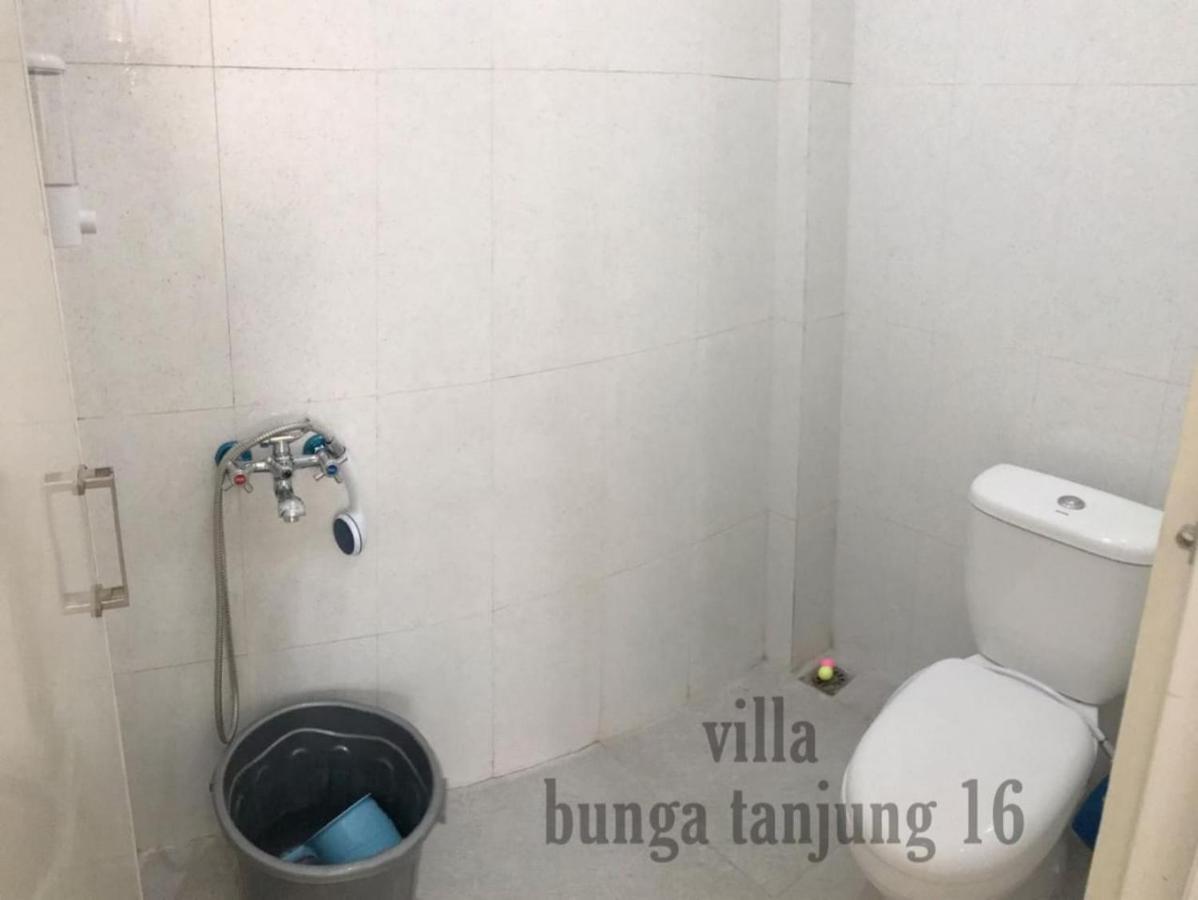 Villa Syariah Bunga Tanjung 16 巴图 外观 照片